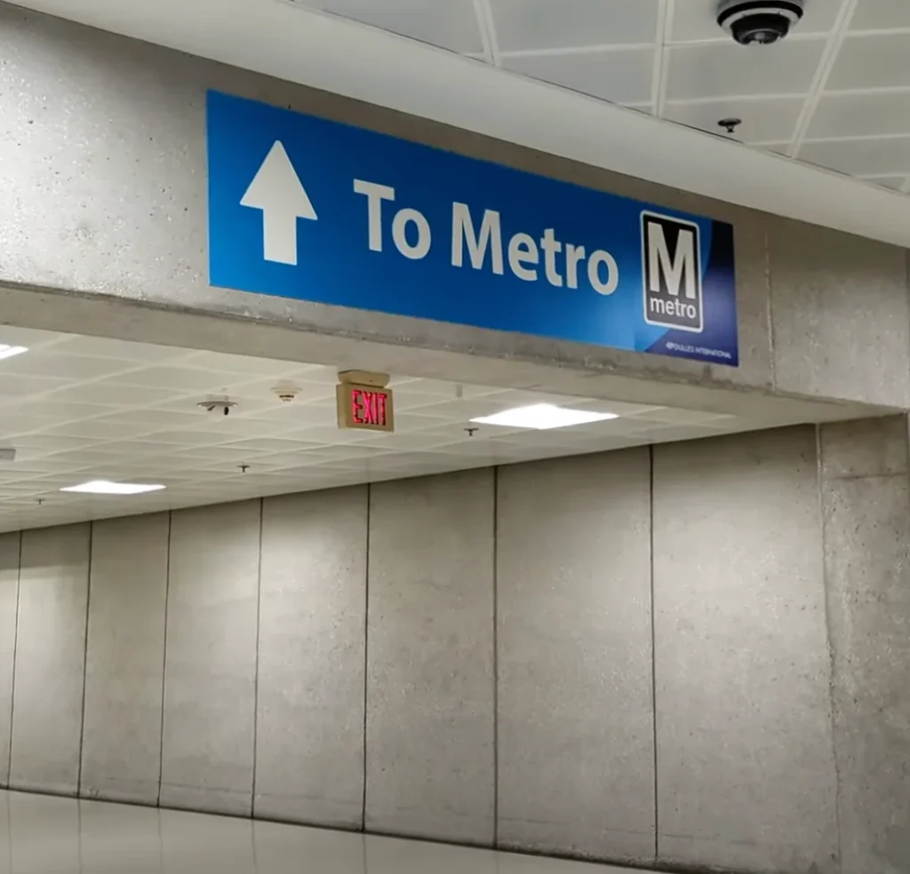 Metro From IAD Airport To Downtown Washington DC
